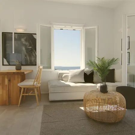 Aelia Aparthotel Tinos