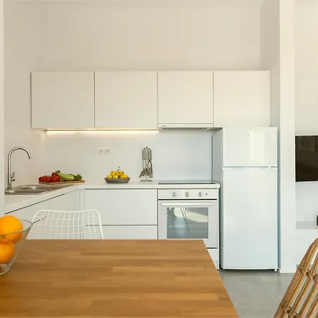 Aelia Aparthotel