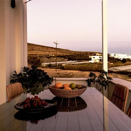 מלון דירות Aelia 3*