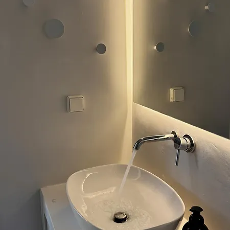 מלון דירות Aelia Tínos