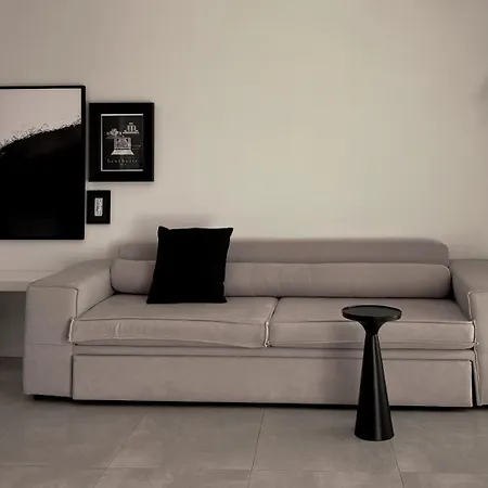 Aelia מלון דירות 3*