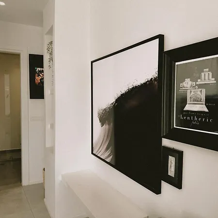 Hotel apartamentowy Aelia 3*